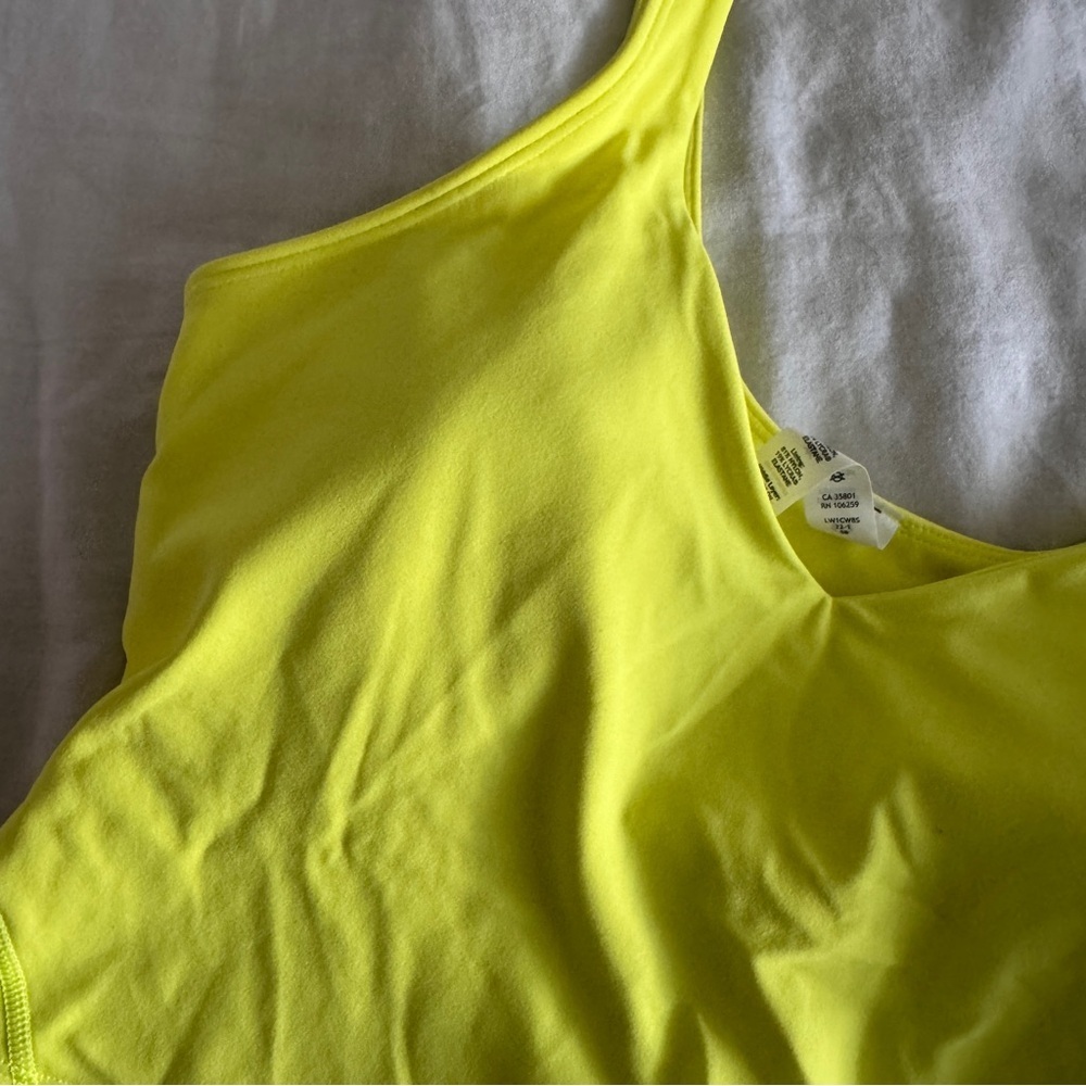 89 ๐๐ Lululemon Align Tank - Electric Lemon - Picture 5 of 8
